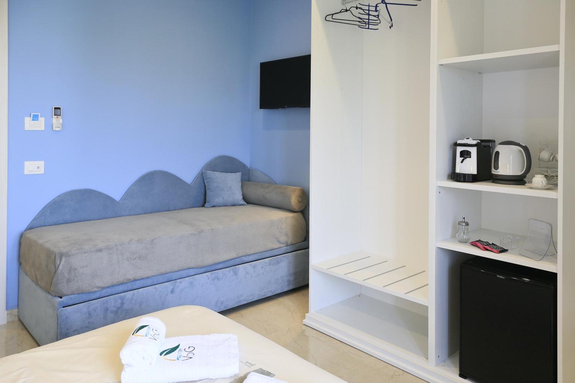 Villa Del Gaudio Rooms & Apartments Castellammare di Stabia Exterior photo