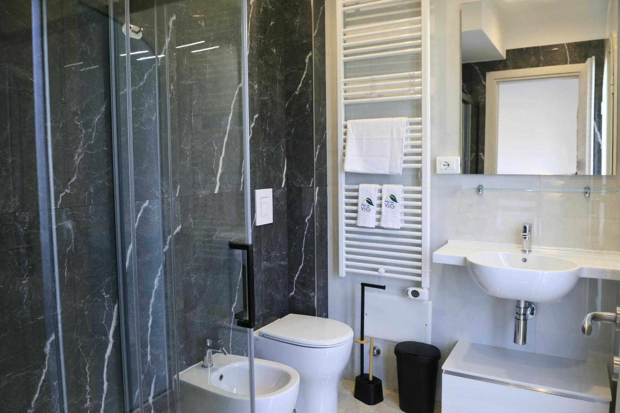 Villa Del Gaudio Rooms & Apartments Castellammare di Stabia Exterior photo